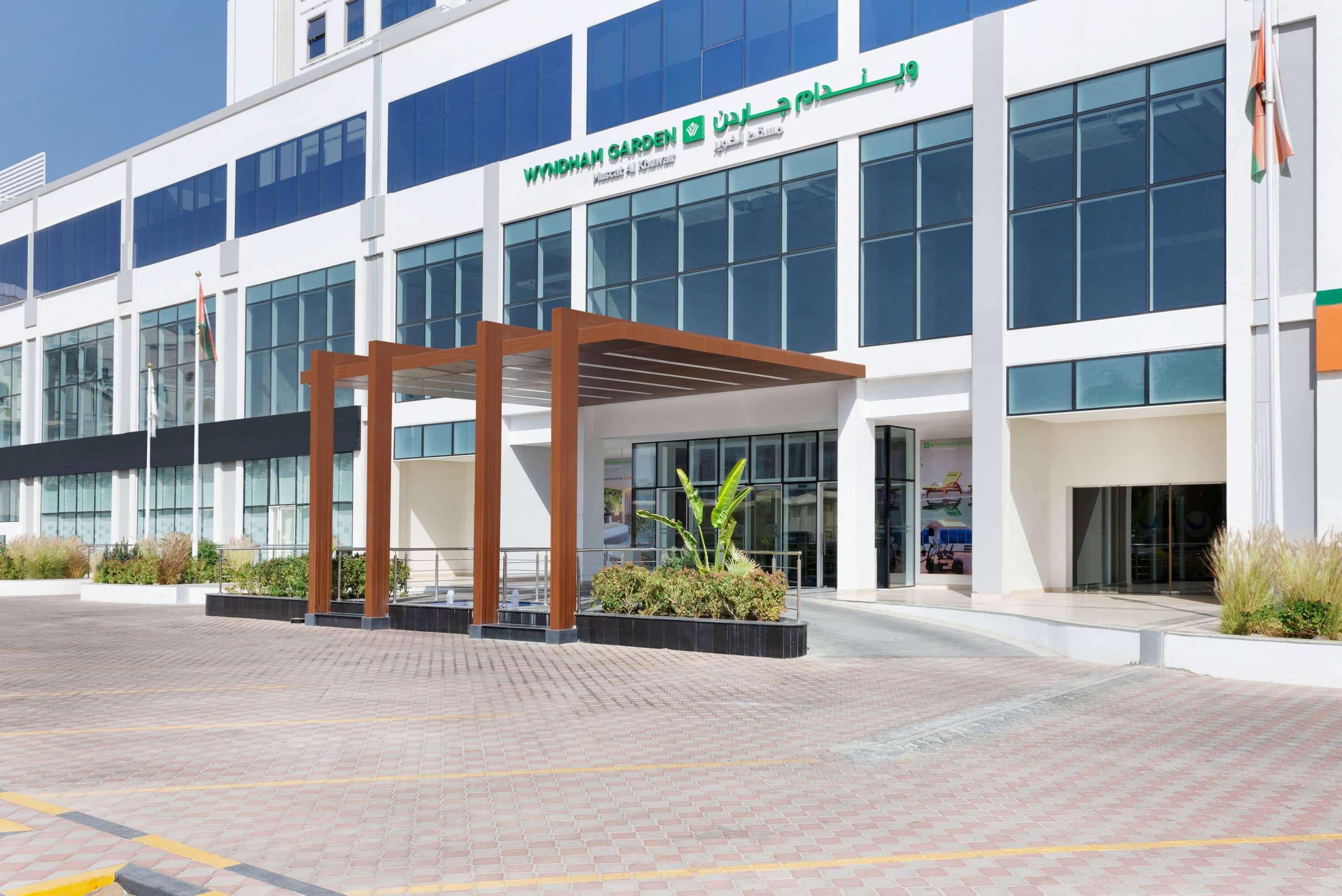 Wyndham Garden Muscat Al Khuwair Hotel Exterior photo